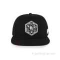 Casquette snapback avec logo en caoutchouc